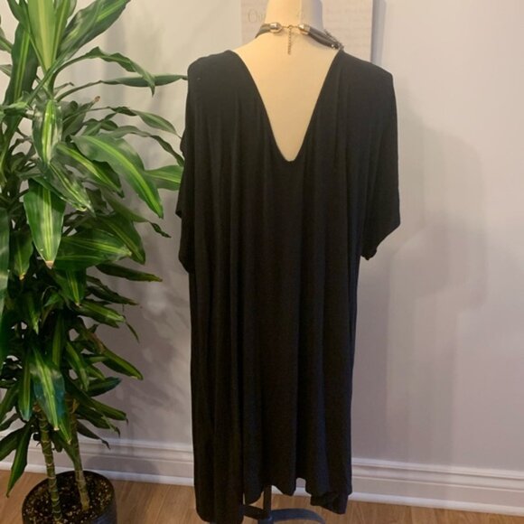 Voglo Short Sleeve Cold Shoulder Tee Shirt Dress - Picture 2 of 10